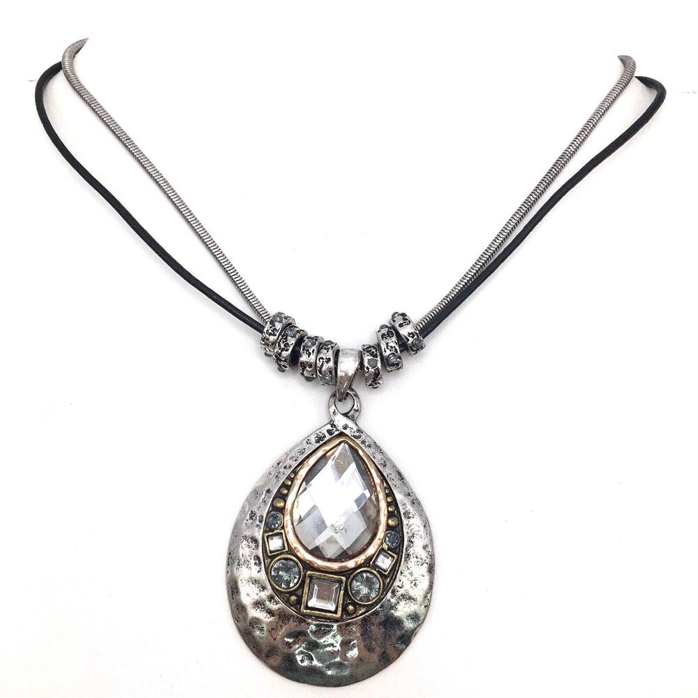 Vintage Laura Ashely Hammered Silver Tone Teardrop Pendant Cord Chain